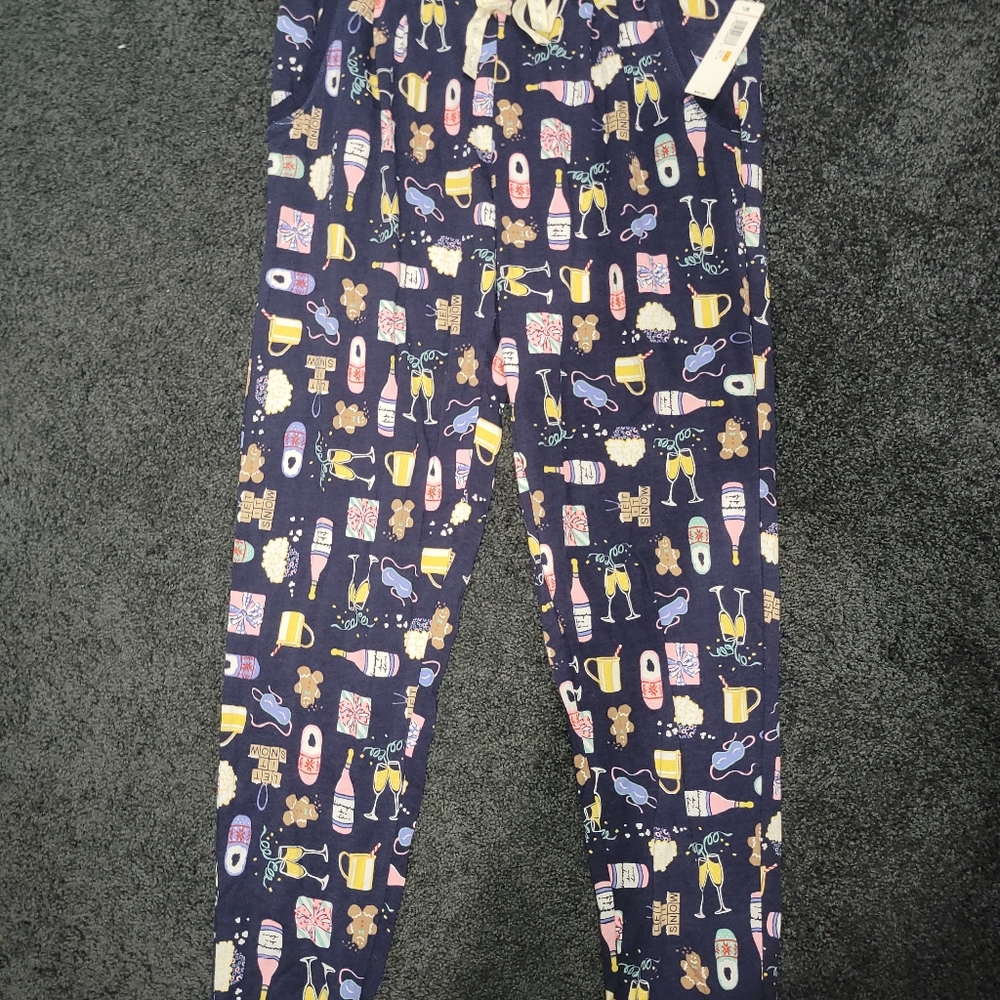 Jane and Bleecker holiday pajama
